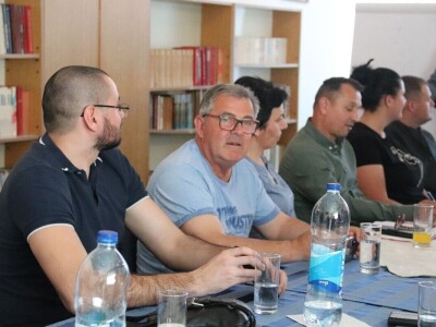 Poljoprivrednici iz Dobojske regije upoznati sa izvorima finansiranja Poljoprivrednici iz Dobojske regije upoznati sa izvorima finansiranja