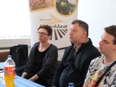 Poljoprivrednici iz Dobojske regije upoznati sa izvorima finansiranja Poljoprivrednici iz Dobojske regije upoznati sa izvorima finansiranja