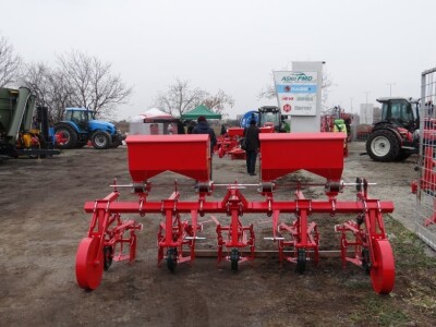 Poljoprivrednici razgledali mehanizaciju, razmjenjivali iskustva i planove!