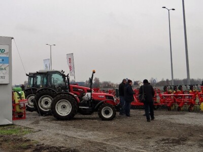 Poljoprivrednici razgledali mehanizaciju, razmjenjivali iskustva i planove!