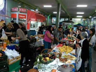 Popodnevna tržnica osječke Solidarne ekološke grupe