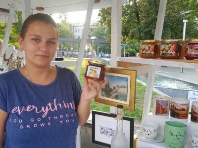 Porodica Janjić iz Ljubinja već dvadeset godina uspješno uzgaja višnje i trešnje Porodica Janjić iz Ljubinja već dvadeset godina uspješno uzgaja višnje i trešnje