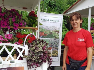 Porodica Kovačević iz Gornje Piskavice prepoznala potencijal cvijećarstva: To nije samo ukras već i izvor prihoda