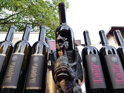 Porodična tradicija proizvodnje vina stara jedan vek