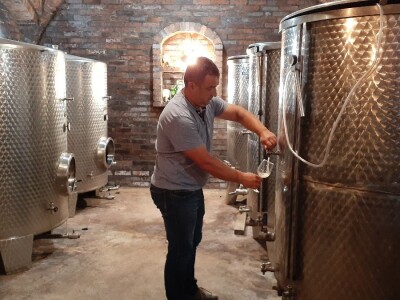 Porodična vinarija, okosnica seoskog turizma Porodična vinarija, okosnica seoskog turizma