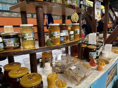 Porodično pčelarstvo Ombašić