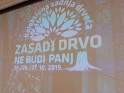 Posadi  drvo ne budi panj