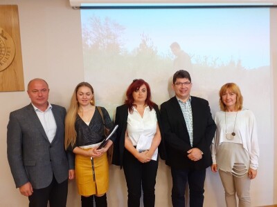 Posadi  drvo ne budi panj