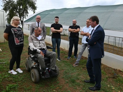 Posjeta ministra Hrnjića proizvođačima Velikoj Kladuši