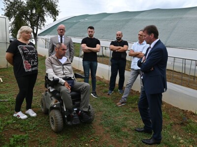 Posjeta ministra Hrnjića proizvođačima Velikoj Kladuši