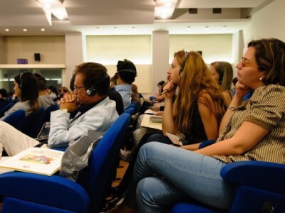 BSudjelovalo je više od 100 novinara