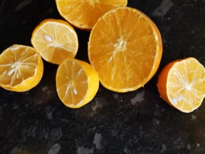 Poslastica "med" od maslačka