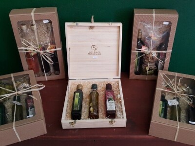 Posvojene stoljetne masline u Marinskoj Zagori unikatni poklon za Novu godinu