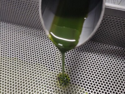 POTEKLO PRVO TEKUĆE ZLATO: POTEKLO PRVO TEKUĆE ZLATO: