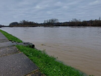 Potop u selima oko Gradiške - ugroženo 400 goveda