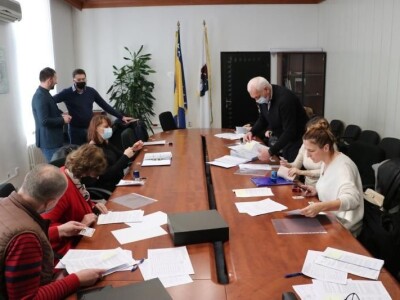 Potpisivanje ugovora za poticaje KS