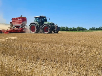 Pottinger - predstavljanje balirke i sijačice