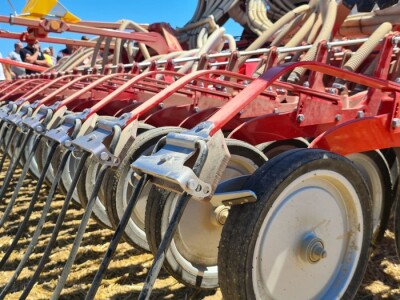 Pottinger - predstavljanje balirke i sijačice