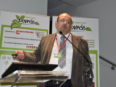 Prof.dr.sc. Bojan Stipešević