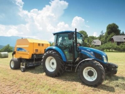 Traktor New Holland T4 PowerStar