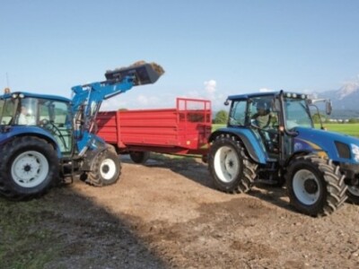 Traktor New Holland T4 PowerStar