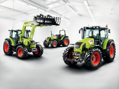 Traktor Claas AXOS
