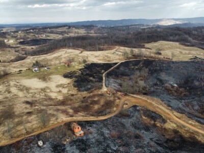Požar između Barilovića i Krnjaka