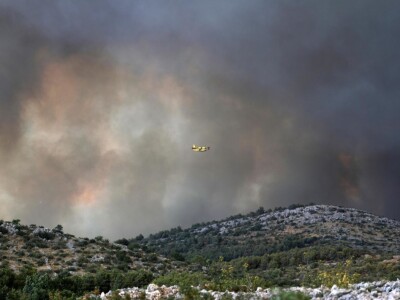 Požar u Zatonu i Raslini