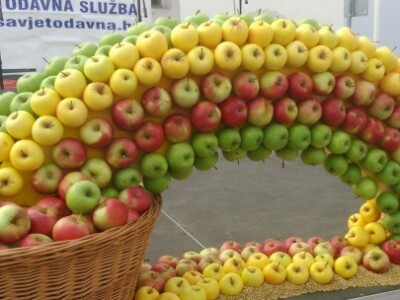 Žute, zelene, crvene...