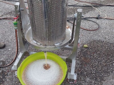 Pravljenje soka od krušaka