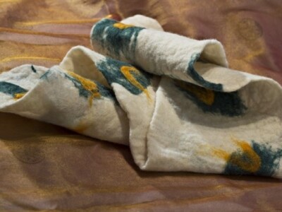 Predmeti od ovčje vune (šal, džemper, tepih, torba, čarape...)...si, torbe, ša