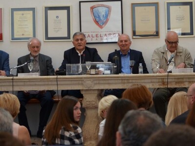 PREDSTAVLJANJE KNJIGE - Putopisne paralele Od Cerodola do Burgundije