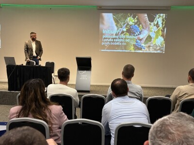 Predstavljanje najnovijeg sredstva protiv plamenjače Enervin® Pro