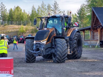 Predstavljena Valtra S416  - najjači predstavnik šeste generacije S serije