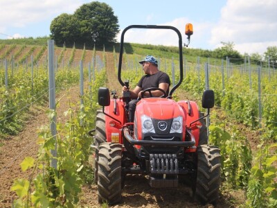 Predstavljeni strojevi za rad u vinogradu