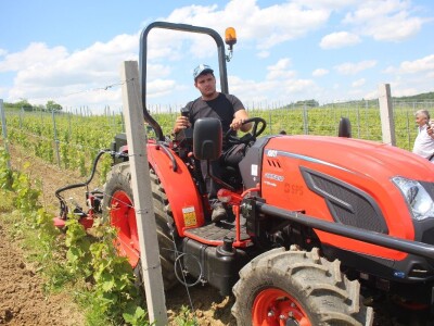 Predstavljeni strojevi za rad u vinogradu