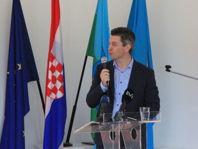 Prezentacija Kioti traktora - Entrada d.o.o.