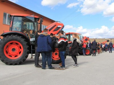 Prezentacija Kioti traktora - Entrada d.o.o.