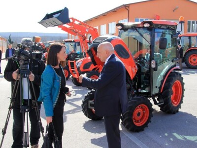 Prezentacija Kioti traktora - Entrada d.o.o.