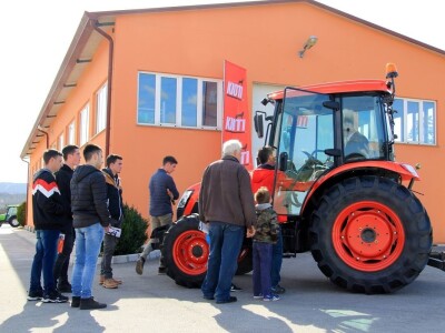 Prezentacija Kioti traktora - Entrada d.o.o.