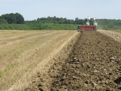 Prezentacija poljoprivredne mehanizacije u organizaciji tvrtke Grapak