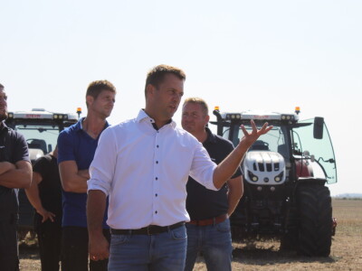 Prezentacija Steyr traktora, Kvarnelad priključnih i JCB strojeva tvrtke Grapak