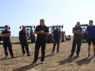 Prezentacija Steyr traktora, Kvarnelad priključnih i JCB strojeva tvrtke Grapak
