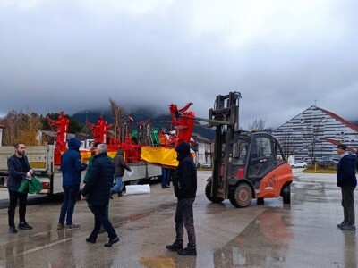 Priključke za traktor dobilo 14 kupreških poljoprivrednika
