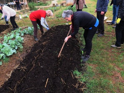 Priprema perma gredica za ranu sjetvu povrtnih kultura