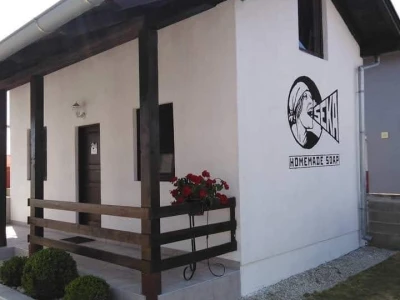 Prirodni sapuni od kozjeg mlijeka iz prijedorske radionice