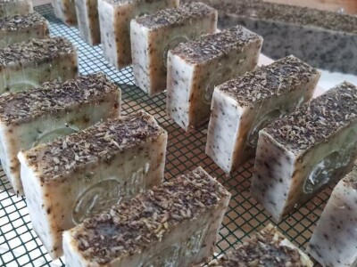 Prirodni sapuni od kozjeg mlijeka iz prijedorske radionice Prirodni sapuni od kozjeg mlijeka iz prijedorske radionice