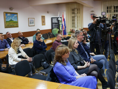 Priručnika za provjeru informacija i medijskih sadržaja vezanih uz hranu