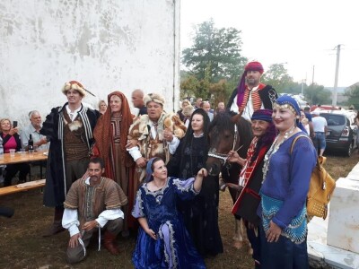 PRISNAC FEST 2018 -  Osječki gradonačelnik Ivica Vrkić u svom zavičaju na fešti od prisnaca u dalmatinskom Zelengraduod prisnaca