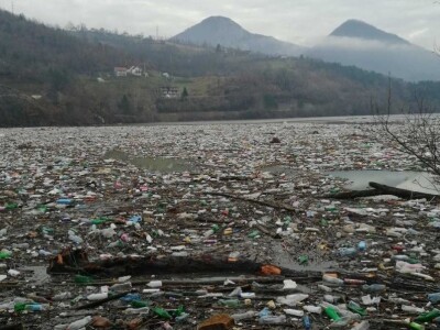 Počelo čišćenje Potpećkog jezera